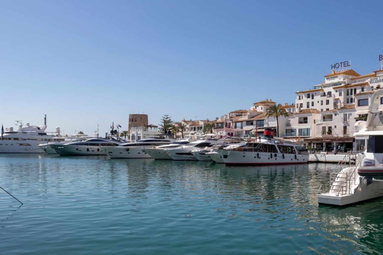 Luxurious Frontline Penthouse In Puerto Banus Marbella Exterior foto
